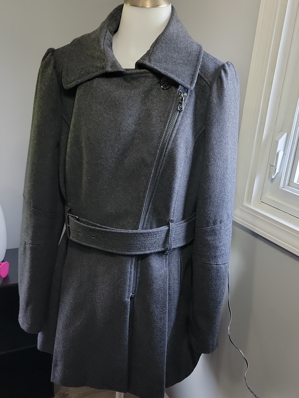 Kenneth Cole Gray Asymmetrical Wool Blend Coat Zipper Closure Size